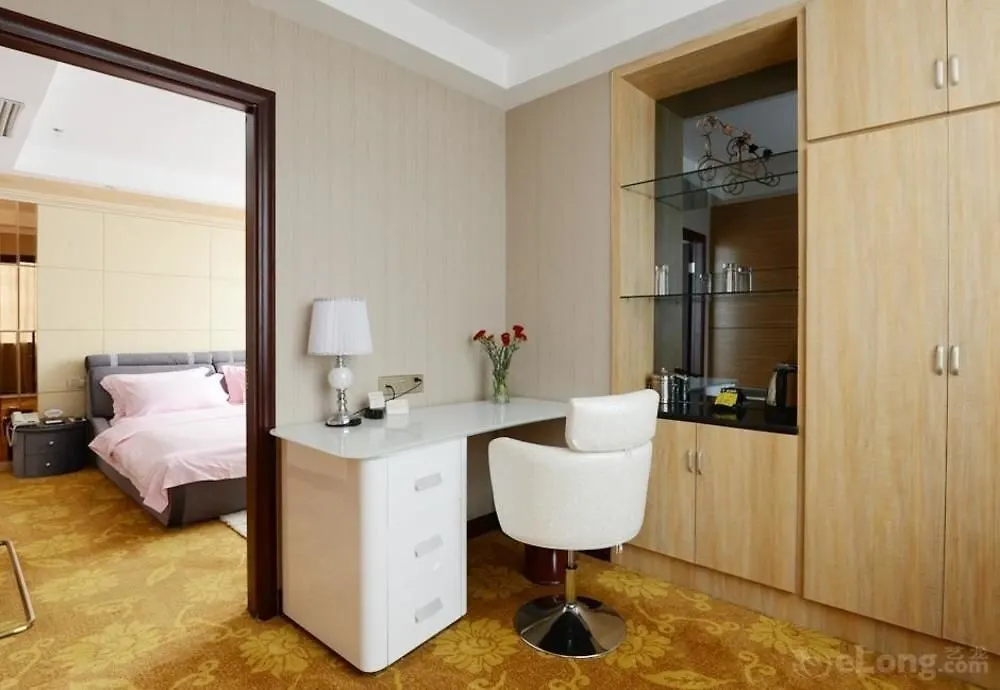 ****  Rebecca Hotel زينجزو الصين