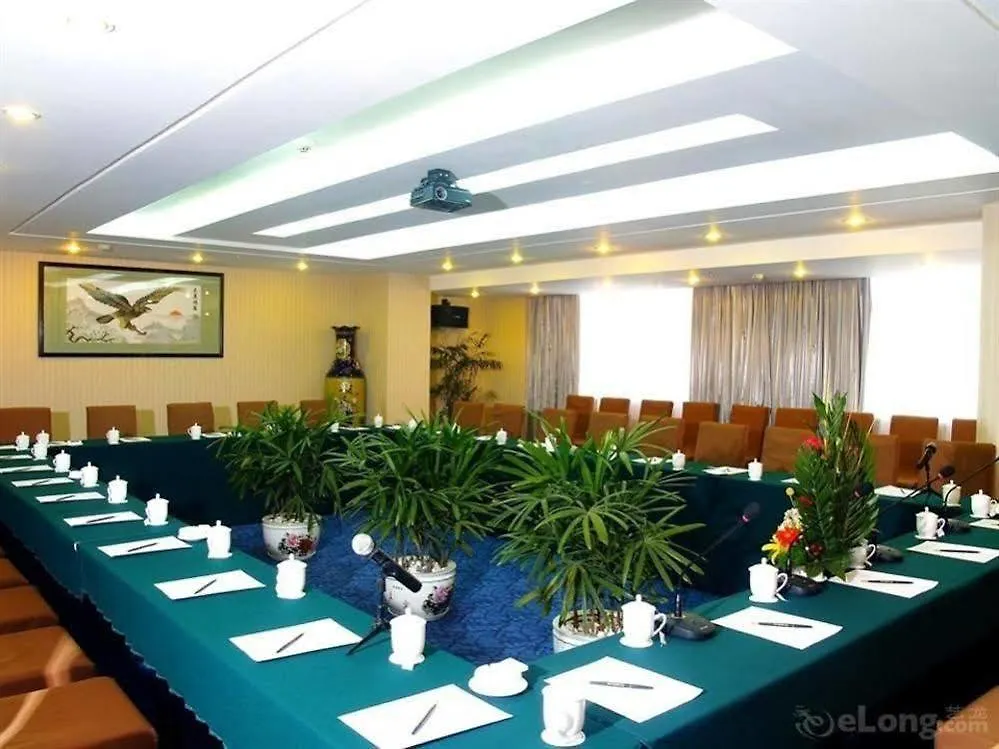 ****  Rebecca Hotel زينجزو الصين